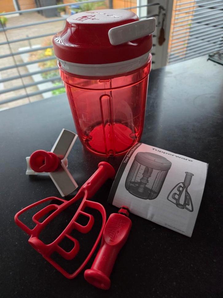 Tupperware Smart Chopper Rood - Zo goed als nieuw, Huis en Inrichting, Keuken | Tupperware, Zo goed als nieuw, Overige typen, Rood