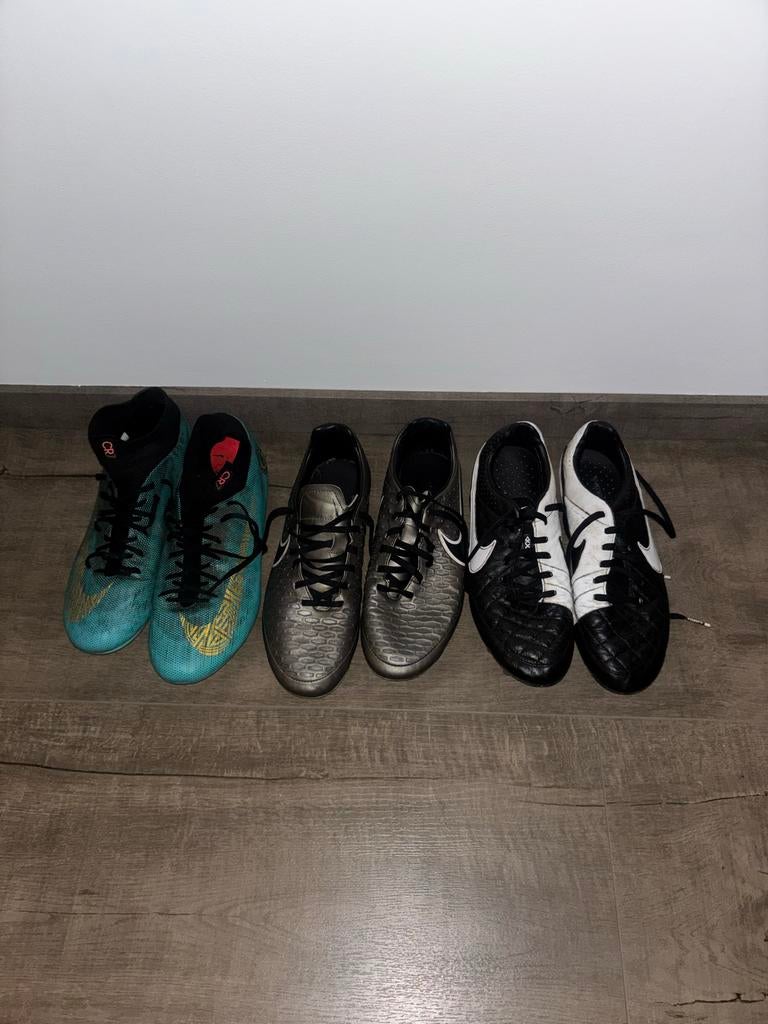 Diverse Nike Voetbalschoenen - Verschillende Maten, Ophalen of Verzenden, Zo goed als nieuw, Schoenen
