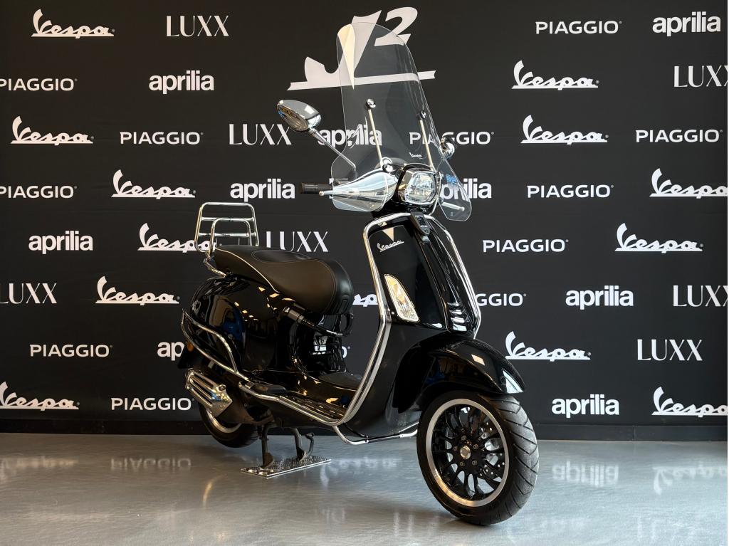 Vespa Sprint | Zwart | Brom | 2018 | 3866 km, Overige modellen, ., Maximaal 45 km/u, Ophalen of Verzenden