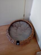 Hondenmand district 7 geweven riet, Dieren en Toebehoren, Ophalen of Verzenden, Riet