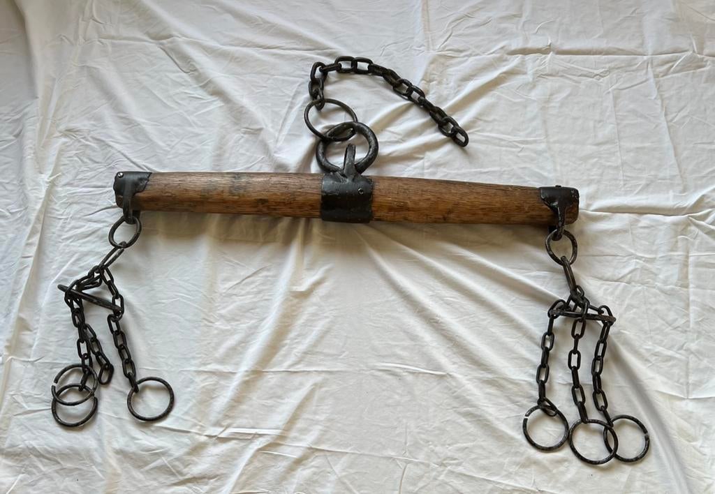 Antiek ossenjuk, Ophalen