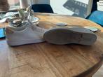 Michael Kors Witte Sneakers met Gouden Details, Kleding | Dames, Ophalen of Verzenden, Zo goed als nieuw, Wit, Sneakers of Gympen