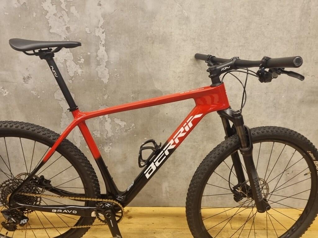 Berria Bravo 5 12 versn. met Schijfrem met hydr. bediening, Fietsen en Brommers, Fietsen | Mountainbikes en ATB, Fully, Ophalen of Verzenden