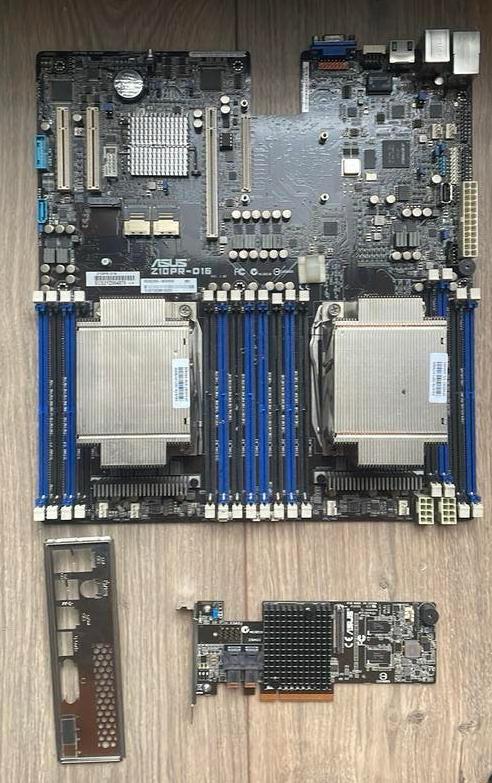 Asus Z10PR-D16 + 2x Xeon 2620 V3 + Asus Pike II, Computers en Software, Moederborden, Ophalen of Verzenden, Gebruikt