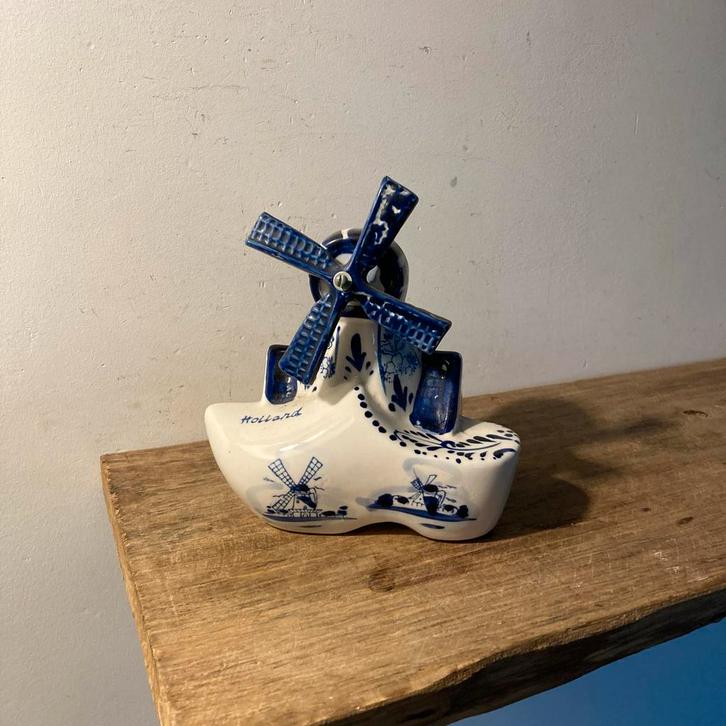 Delfts blauwe klomp met molen beeld - 15 cm, Antiek en Kunst, Curiosa en Brocante, Ophalen of Verzenden