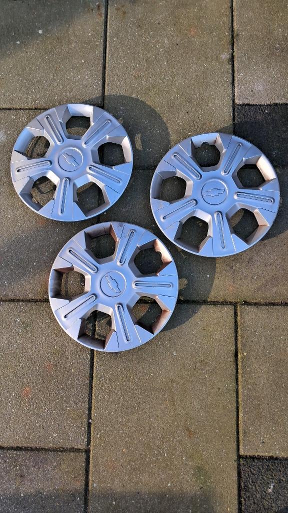 Gratis Chevrolet matiz wieldoppen, Ophalen, Gebruikt