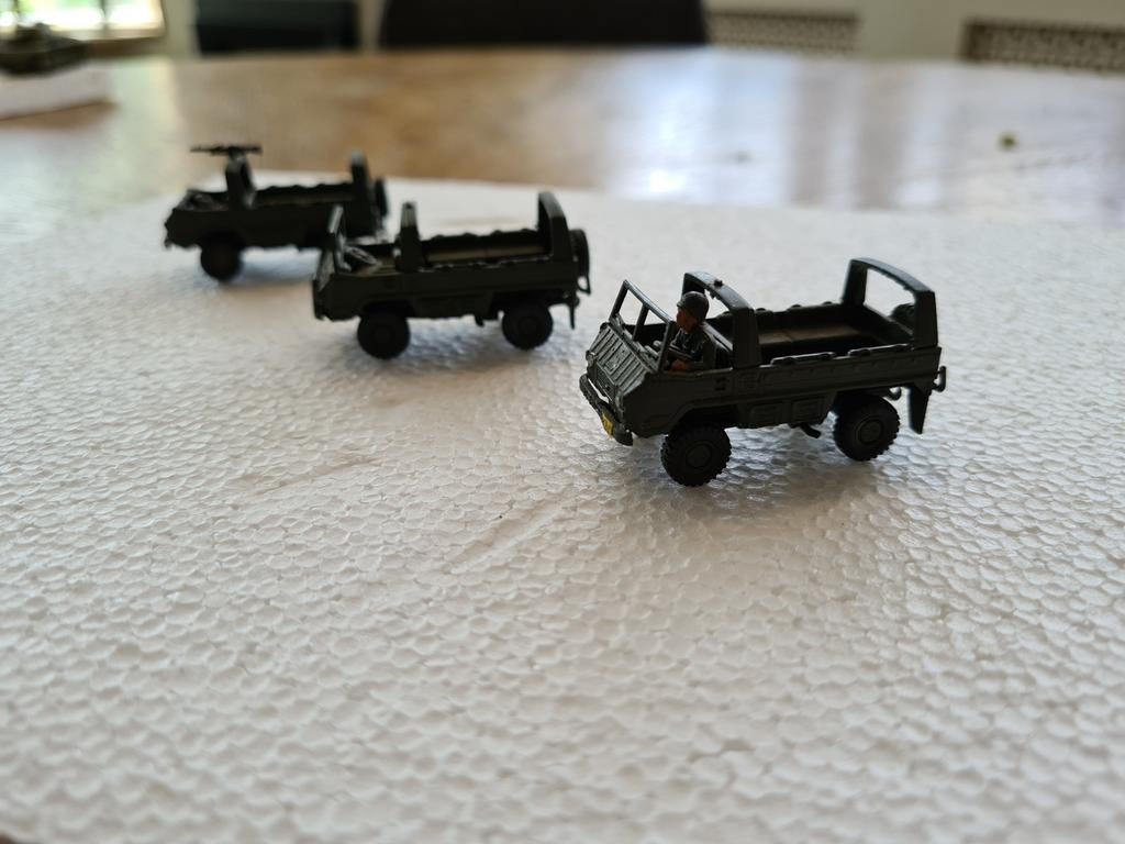 Roco Mini Tanks Z.O.V. - Set van 3 militaire voertuigen, Overige merken, 1:50 of kleiner, Overige typen, Ophalen of Verzenden