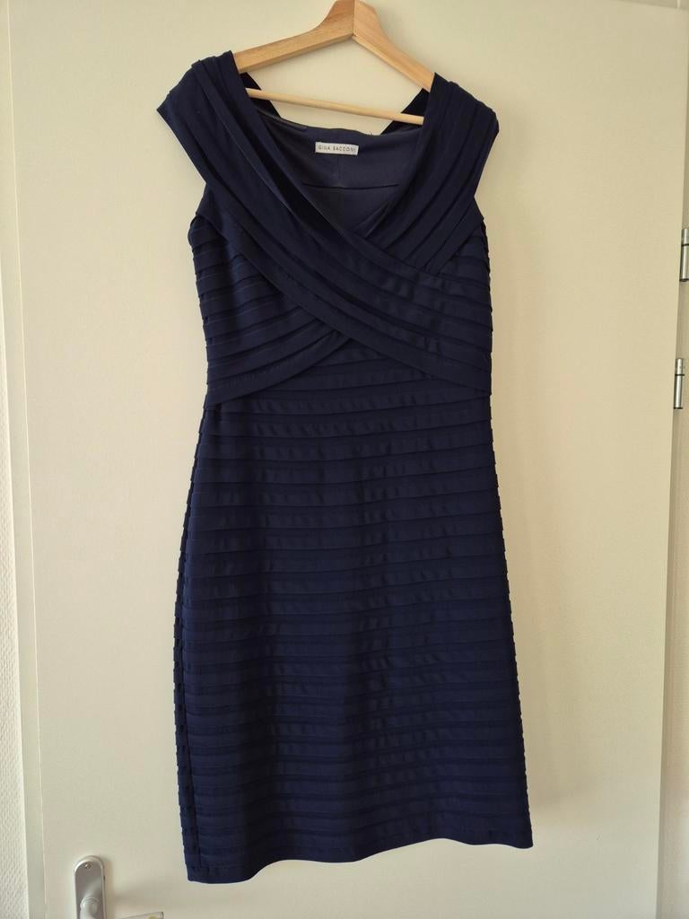 Feestelijke donkerblauwe jurk van Gina Bacconi, Maat 38/40 (M), Blauw, Ophalen of Verzenden, Zo goed als nieuw