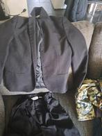 Jongens kostuum maat 134 geen overhemd. Amper gedragen, Ophalen of Verzenden, Zo goed als nieuw, Jongen, Overhemd of Blouse