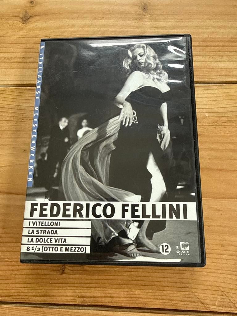 Federico Fellini - 4 Italiaanse Meesterwerken (DVD Boxset), Boxset, Drama, Ophalen of Verzenden, Zo goed als nieuw
