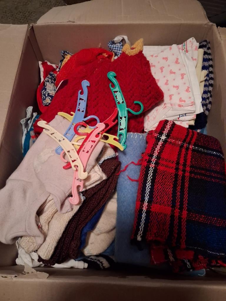 Poppenkleertjes voor diverse poppen - Grote collectie, Ophalen, Gebruikt, Overige typen