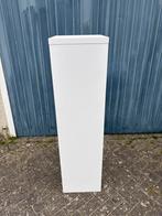 Witte smalle kallax boekenkast met 4 planken, Huis en Inrichting, Kasten | Boekenkasten, Ophalen, Met plank(en), Minder dan 50 cm