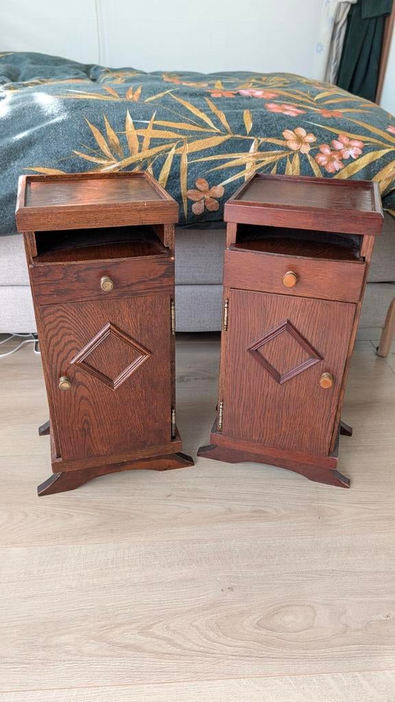 Paar antieke nachtkastjes / telefoon kastjes, Ophalen, Gebruikt, Minder dan 45 cm, 55 tot 70 cm