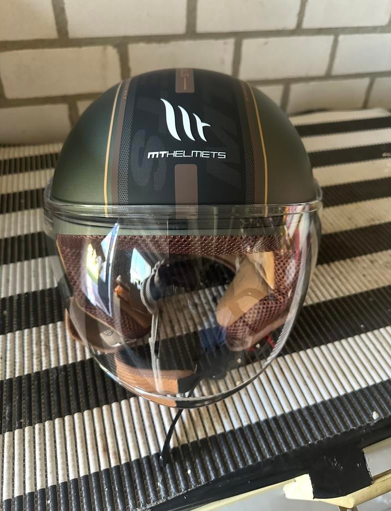 Helmen maat L, Ophalen of Verzenden, Zo goed als nieuw