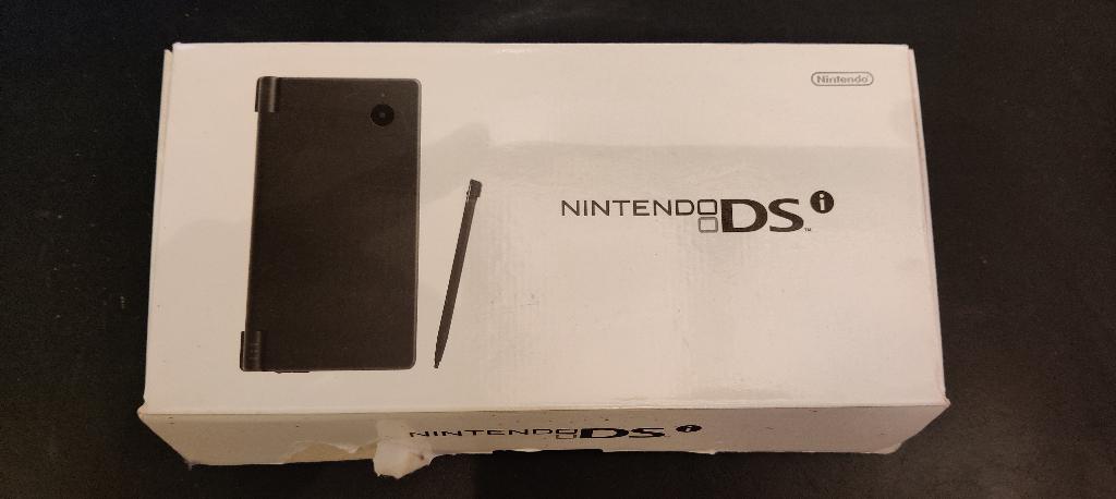 Nintendo DSI - zwart met koptelefoon en tas. 22-3, Spelcomputers en Games, Spelcomputers | Nintendo DS, Zwart, Dsi, Ophalen of Verzenden