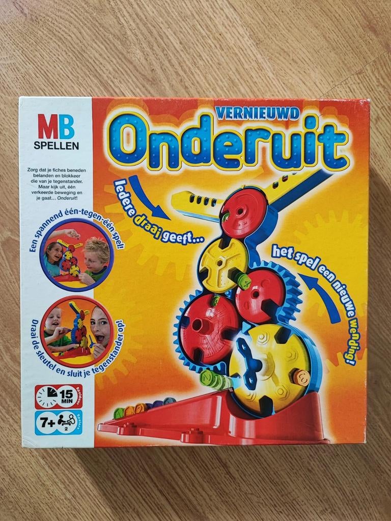 Gezelschapsspel Onderuit, Een of twee spelers, Ophalen of Verzenden, Gebruikt, MB Spellen