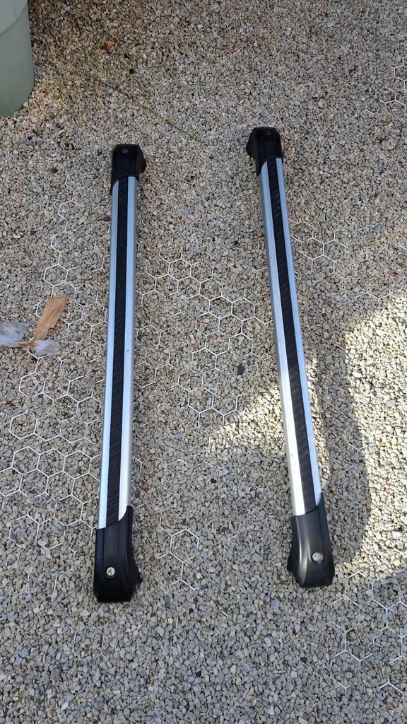 Nissan Qashqai J10 dakdragers, Ophalen