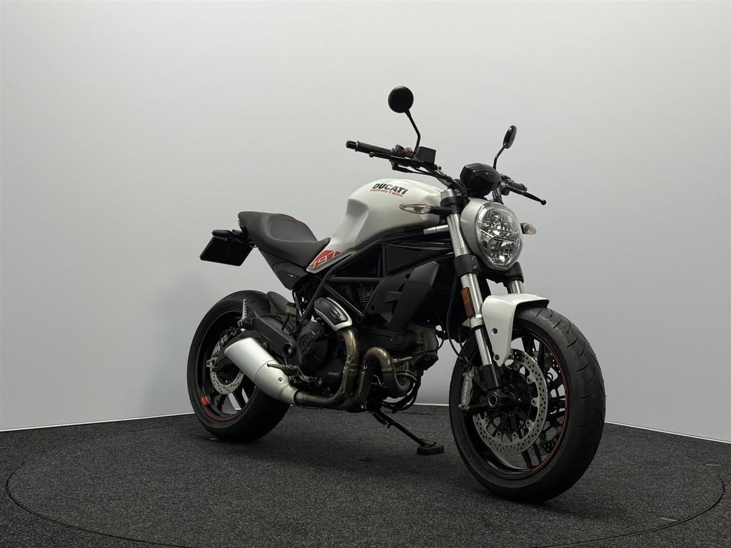 Ducati Monster 797, Motoren, Motoren | Ducati, Bedrijf, 12 t/m 35 kW, Naked bike, 803 cc