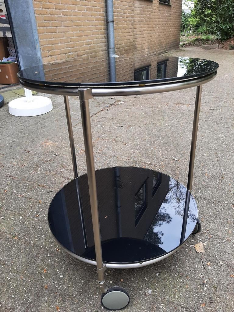 Rond verrijdbaar salontafeltje met 2 zwarte glasplaten, Ophalen