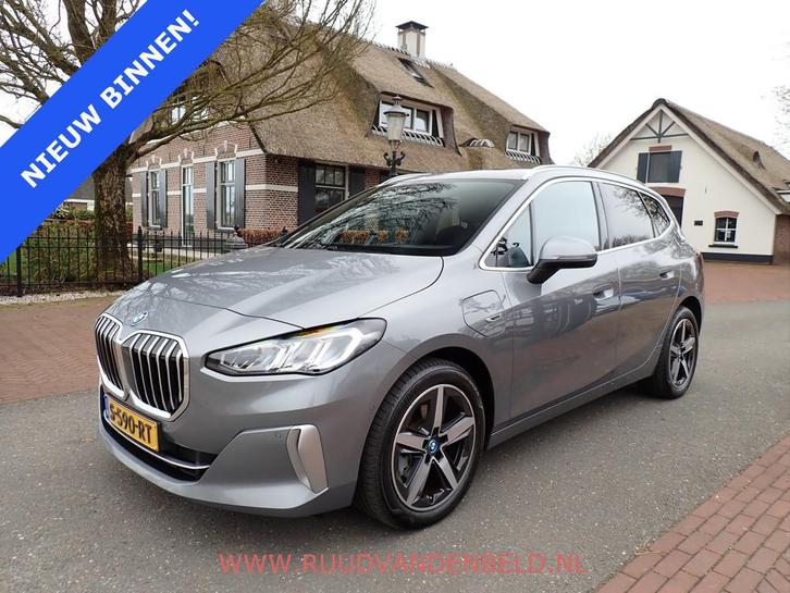 BMW 2 Serie Active Tourer 225e xDrive SCHUIFDAK / TREKHAAK /, Auto's, BMW, Bedrijf, Te koop, 2-Serie Active Tourer, 4x4, ABS, Achteruitrijcamera
