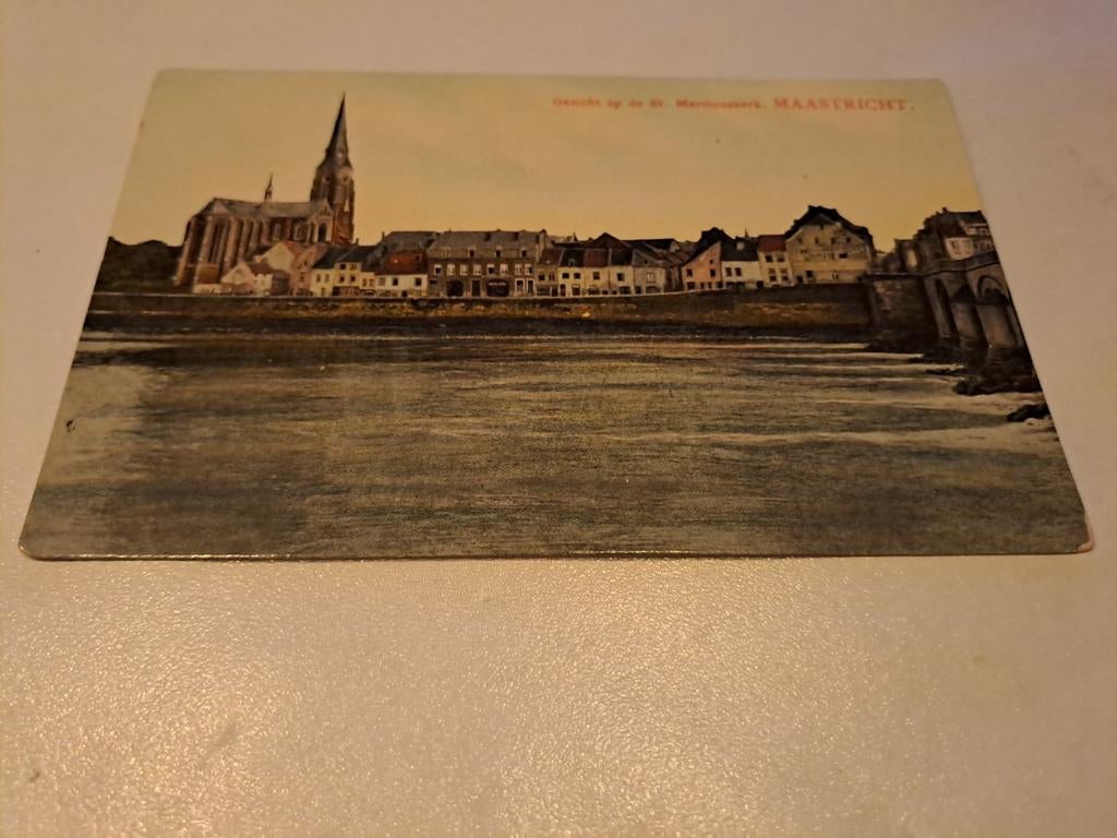 Maastricht,  tulpkaart,  gezicht op de sint martinuskerk, Ophalen of Verzenden, Limburg