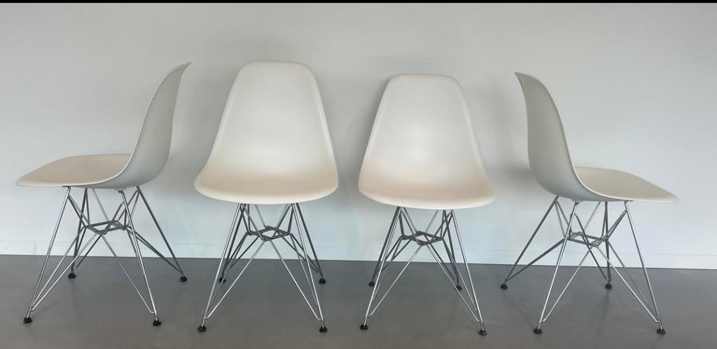 Vitra Eames DSR stoelen per stuk, Huis en Inrichting, Stoelen, Ophalen of Verzenden, Zo goed als nieuw, Wit