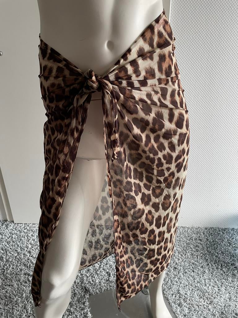 Blumarine sjaal of pareo, ., Maat 42/44 (L), Ophalen of Verzenden, Zo goed als nieuw