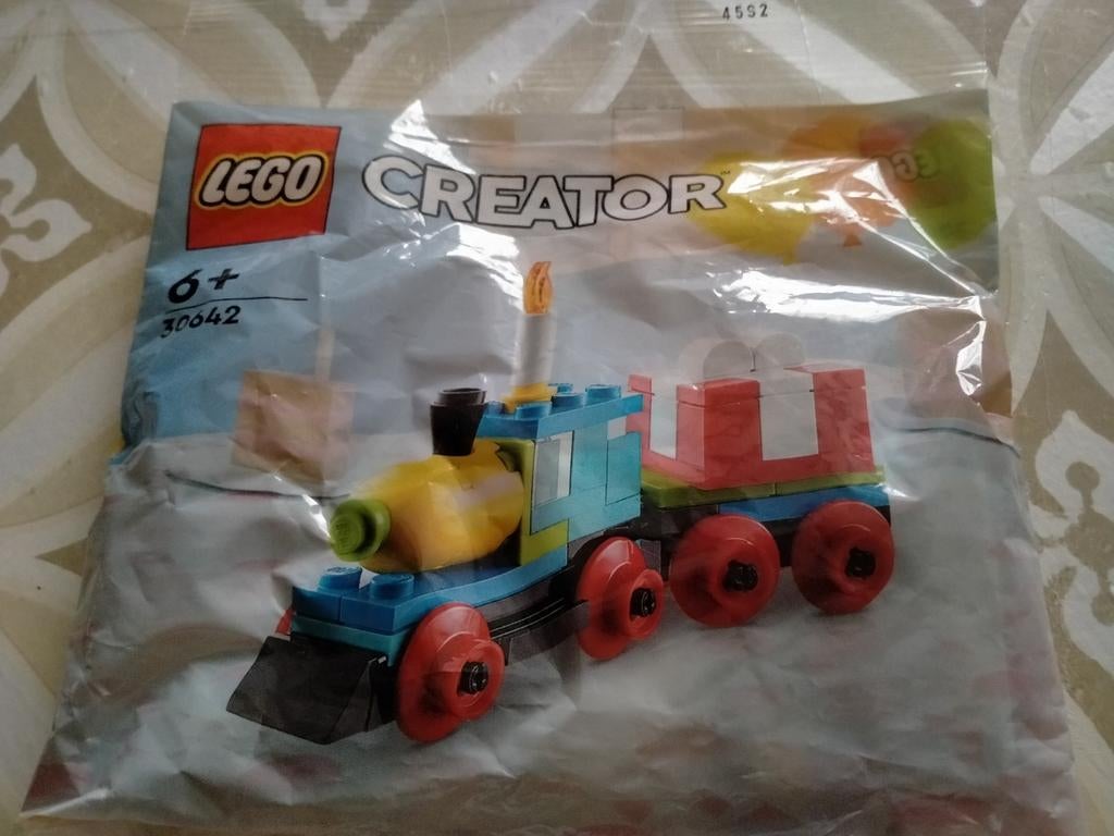 Lego creator verjaardagstrein nieuw in zakje., Ophalen of Verzenden, Nieuw, Ongeopend/sealed, Lego
