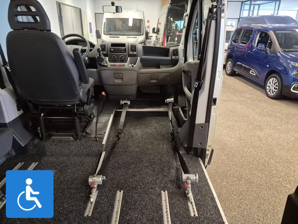 Citroen Jumper L1H1 Rolstoelbus - Rolstoel voorin, Auto's, Bestelauto's, 12 maanden, Gebruikt, Zwart, 14 km/l