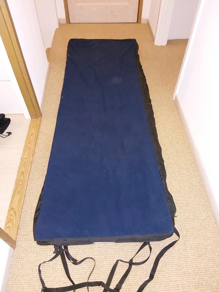 Hoes met extra schuimlaag voor slaapmat, 2  stuks, Ophalen, Gebruikt, 1-persoons