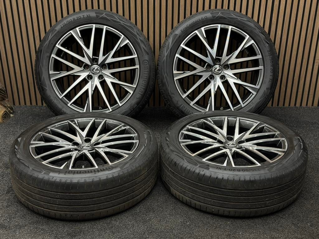 Originele 20 inch Lexus NX 5x114.3 ET35 Continental TPMS, Ophalen, ., Banden en Velgen, 235 mm
