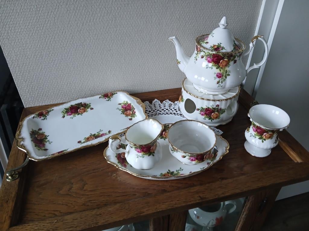 Royal Albert. Old Country Roses., Ophalen of Verzenden