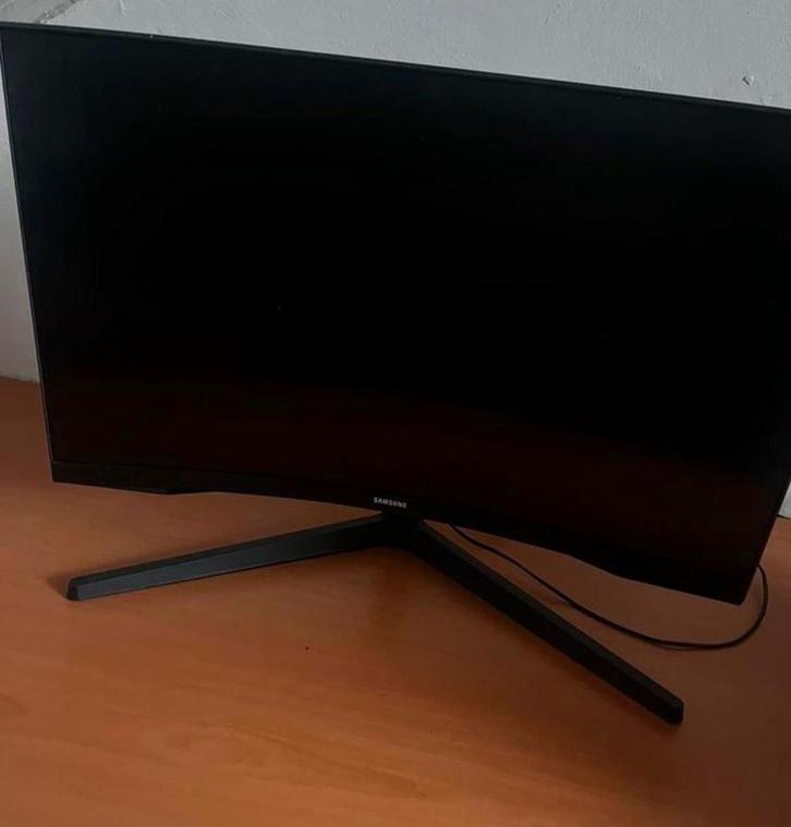 Samsung Gaming Monitor, Computers en Software, Monitoren, Gebruikt, 101 t/m 150 Hz, HDMI, Gaming, Curved, VA, Full HD, 1 tot 2 ms