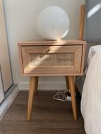 2 x Bedside tables, Ophalen of Verzenden, Zo goed als nieuw, 65 cm of meer, 70 cm of meer