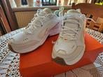 NIKE Air Monarch 4 - Nieuw - Maat 48,5, Wit, Nieuw, NIKE, Ophalen of Verzenden