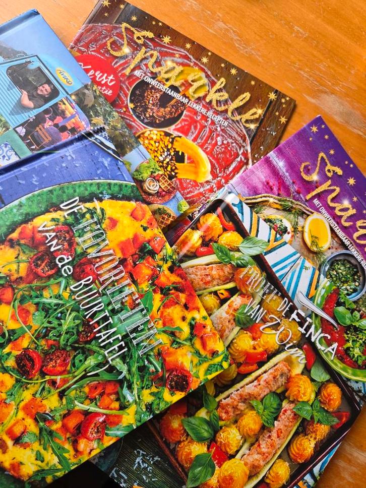 Aviko Kookboeken en kerstmagazines - verschillende titels, Boeken, Kookboeken, Ophalen of Verzenden