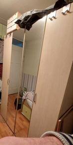 Linnenkast/kledingkast met 2 grote spiegel vouwdeuren, Huis en Inrichting, Ophalen, Met deur(en), Gebruikt, 100 tot 150 cm