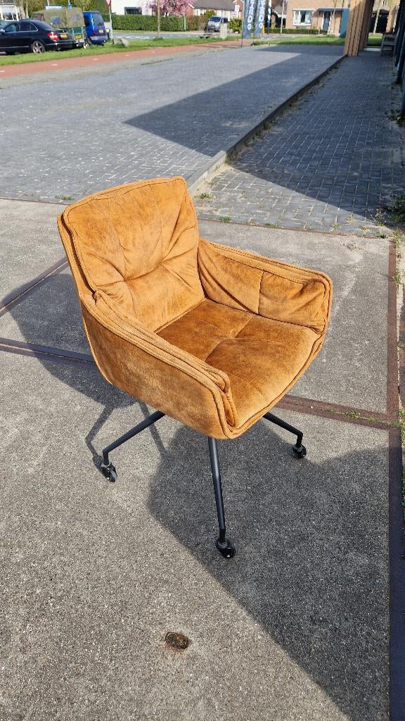 Stoel op wieltjes, Overige materialen, Overige kleuren, Nieuw, Ophalen of Verzenden