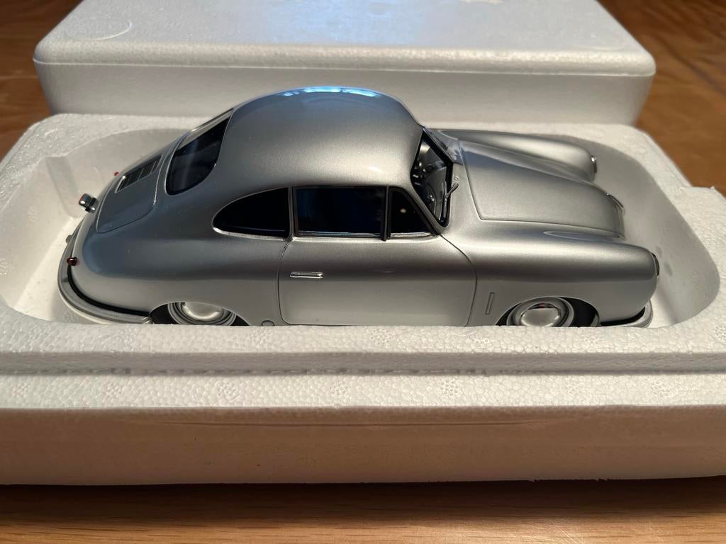 Porsche 356 Gmund Coupe Schuco 1:18 Zeer Zeldzaam, Hobby en Vrije tijd, Modelauto's | 1:18, Ophalen of Verzenden, Nieuw, Auto