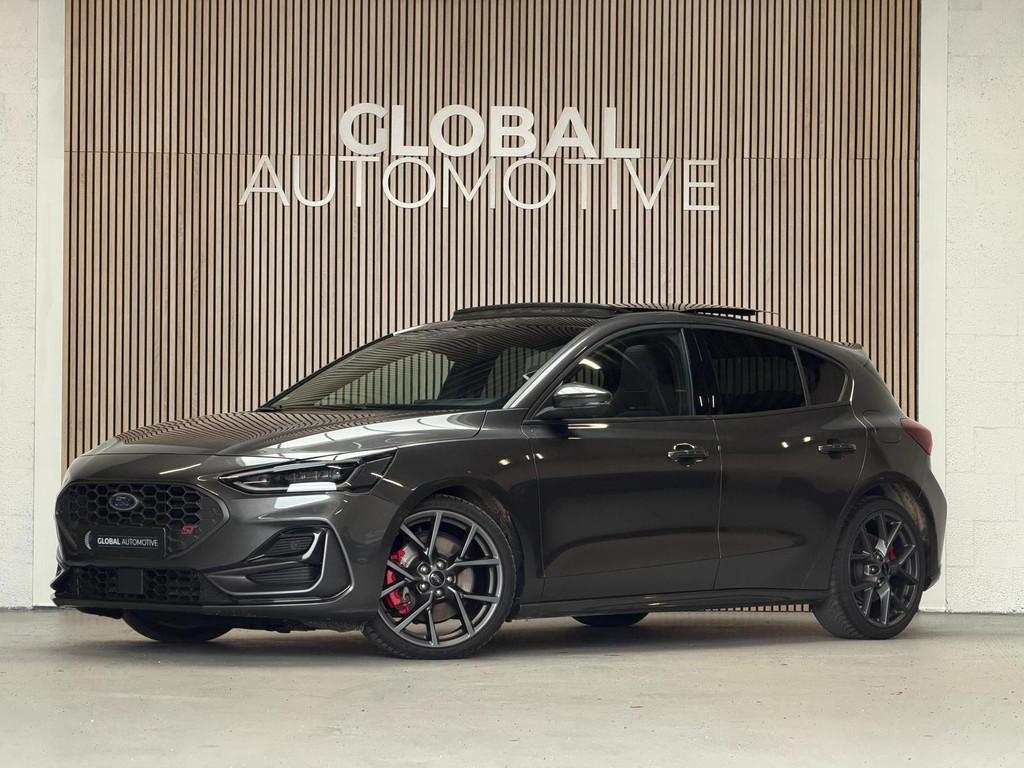 Ford Focus 2.3 EcoBoost ST-X - PANO - B&O - ACC, Auto's, Gebruikt, Zwart, 4 cilinders, Leder en Stof