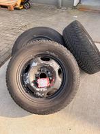 Winterbanden Mitsubishi Outlander - Sava & Hankook 215/60R16, Ophalen, 16 inch, Banden en Velgen, Winterbanden