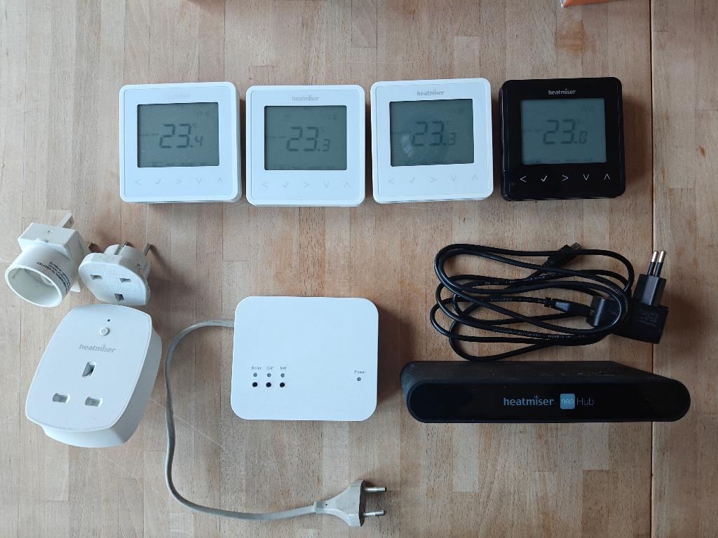 Thermostaat Heatmiser neoAirKit +evt.extra kamerthermostaten, Doe-het-zelf en Verbouw, Thermostaten, Ophalen of Verzenden, Slimme thermostaat