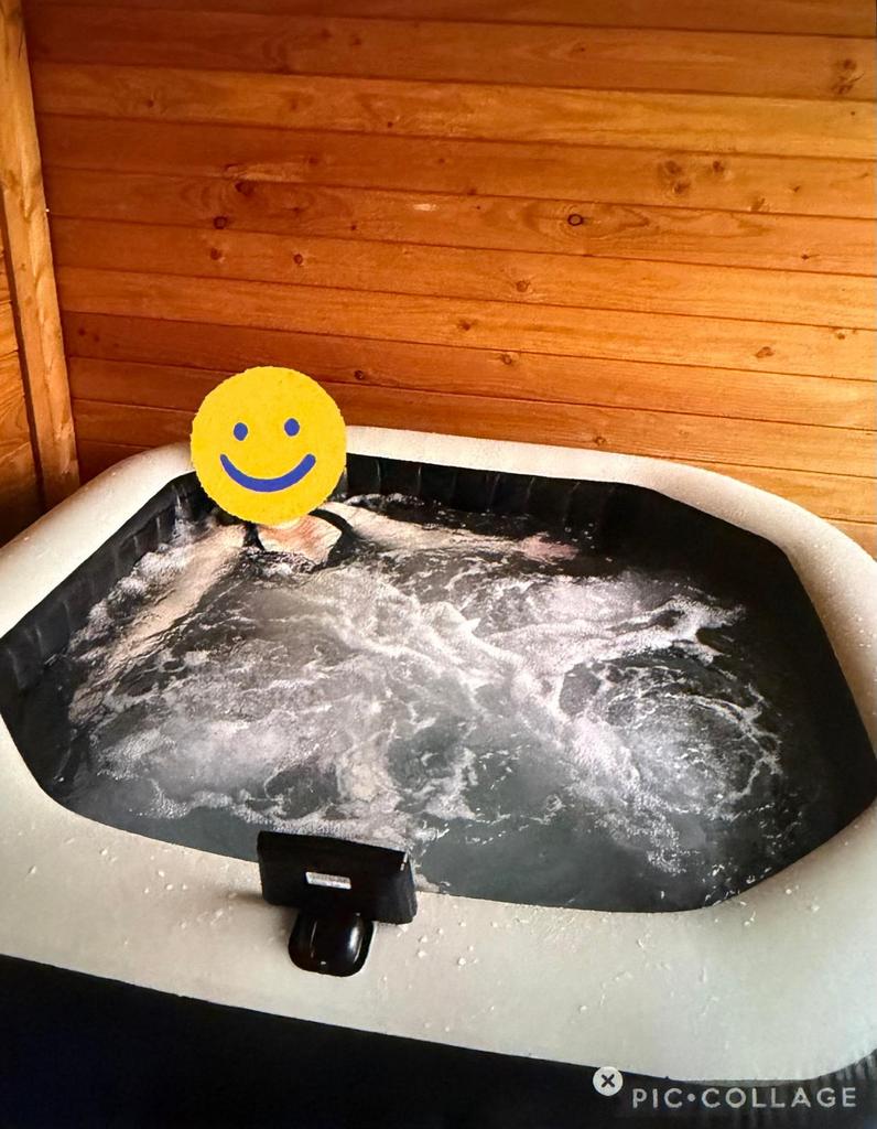 Jacuzzi hottub Intex pure spa jet and bubble, werkt+compleet, Ophalen, Gebruikt, Filter, Opblaasbaar