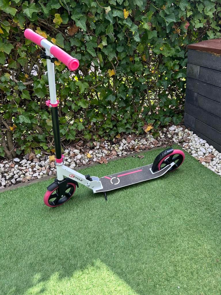2cycle roze step, Fietsen en Brommers, Steps, Ophalen, Gebruikt, Gewone step