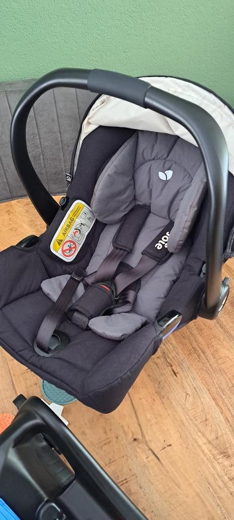 Autostoeltje Joie Gemm + isofix base ibase, Gebruikt, Isofix, 0 t/m 13 kg, Ophalen