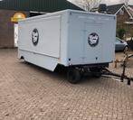 Foodtruck voor verschillende doeleinden, Ophalen