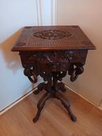 Antieke schwarzwalder  handwerktafel met houtsnijwerk, Ophalen