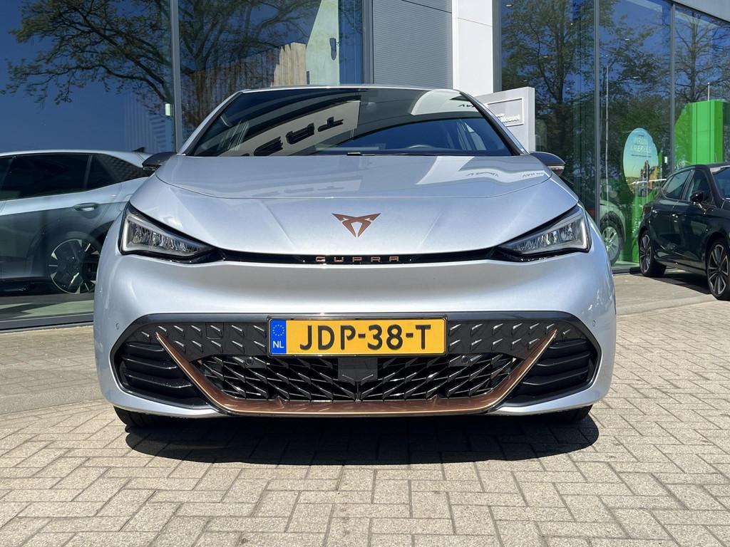 CUPRA Born Essential Limited 63 kWh 231 PK | Parkeersensoren, Auto's, Automaat, 12 maanden, Zwart, 63 kWh