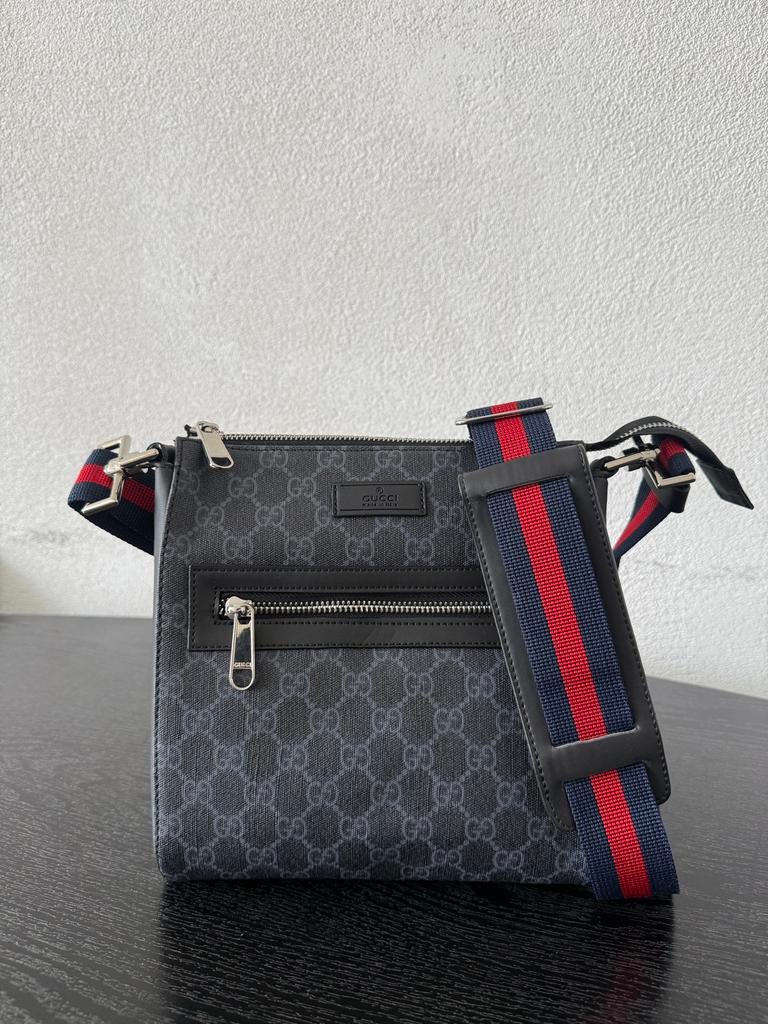 Gucci Messenger Tas, Sieraden, Tassen en Uiterlijk, Tassen | Schoudertassen, Overige merken, Zwart, Ophalen of Verzenden, Zo goed als nieuw