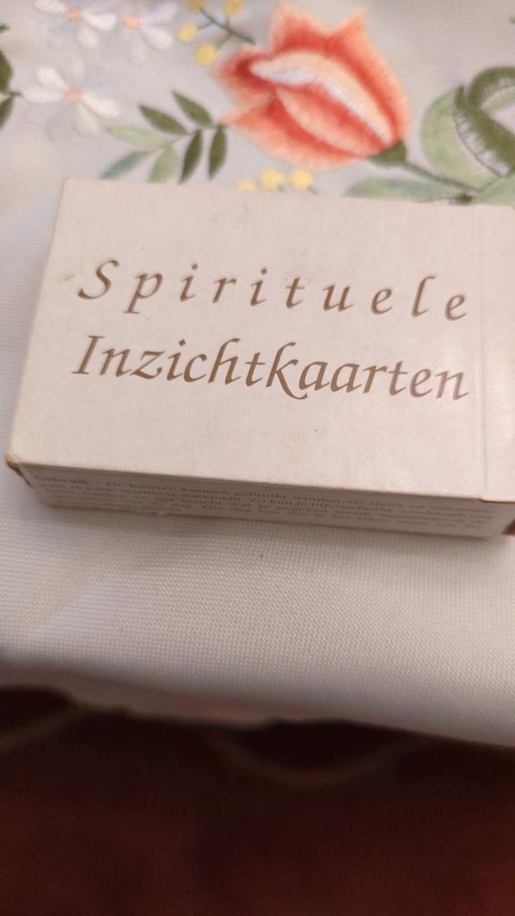 Spirituele Inzichtkaarten - Nieuwstaat, Boeken, Esoterie en Spiritualiteit, Zo goed als nieuw, Overige typen, Spiritualiteit algemeen